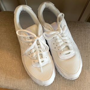 Nike Air Max 90  9.5 white
